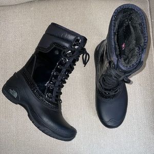 The North Face Women's Shellista II Mid Luxe Boots Black Size 6.5